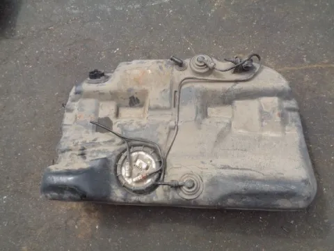 Δεξαμενή Καυσίμου (Ρεζερβουάρ) για FORD MONDEO (2000 - 2003) Mk3a *Δ*49393 Δεξαμενή Καυσίμου (Ρεζερβουάρ) για FORD MONDEO (2000 - 2003) Mk3a *Δ*49393