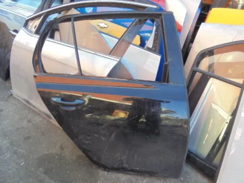Πόρτα Πίσω Δεξιά για VW GOLF (2009 - 2013) Mk6 (5K1) *Ε* Πόρτα Πίσω Δεξιά για VW GOLF (2009 - 2013) Mk6 (5K1) *Ε*