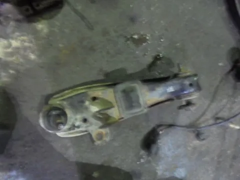 Ψαλίδι Εμπρός Δεξί για HYUNDAI H-1 STAREX (1998 - 2001) Ψαλίδι Εμπρός Δεξί για HYUNDAI H-1 STAREX (1998 - 2001)