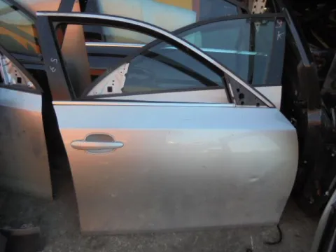 Πόρτα Εμπρός Δεξιά για BMW 5 Series (2003 - 2007) (E60-1) , (2007 - 2010) (E60-1 F-L) Πόρτα Εμπρός Δεξιά για BMW 5 Series (2003 - 2007) (E60-1) , (2007 - 2010) (E60-1 F-L)