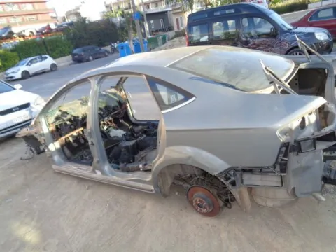 Τροπέτο Πίσω Με Άξονα Με Θόλουs Και Σασί για FORD MONDEO (2007 - 2010) Mk4a (BA7 - CD345) Sedan - 4dr *Δ* - 