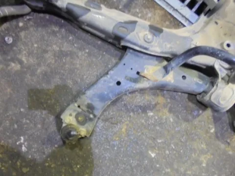 Ψαλίδι Εμπρός Αριστερό για FORD MONDEO (2007 - 2010) Mk4a (BA7 - CD345) Ψαλίδι Εμπρός Αριστερό για FORD MONDEO (2007 - 2010) Mk4a (BA7 - CD345)