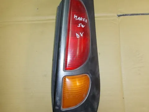 Φανάρι Πίσω Δεξί για FIAT MAREA (1996 - 2002) (185) S-Wagon - 5dr (Weekend) Φανάρι Πίσω Δεξί για FIAT MAREA (1996 - 2002) (185) S-Wagon - 5dr (Weekend)