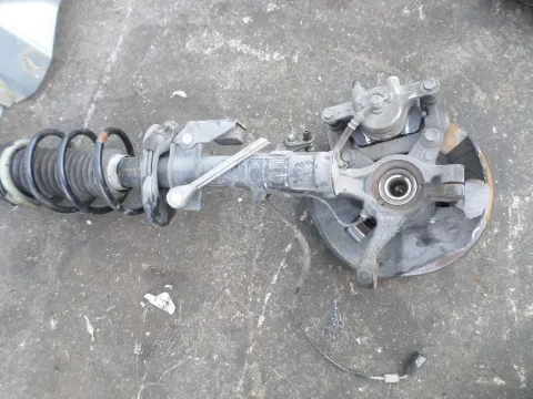 Άκρο Πλήρες Εμπρός Αριστερό Με ABS για MAZDA 2 (2005 - 2007) (DE)