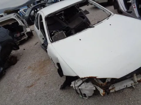 Τροπέτο Πίσω Με Άξονα Με Θόλουs Και Σασί για MITSUBISHI COLT (1999 - 2004) (CJ) Hatchback - 3dr *ΔΒ* -  Τροπέτο Πίσω Με Άξονα Με Θόλουs Και Σασί για MITSUBISHI COLT (1999 - 2004) (CJ) Hatchback - 3dr *ΔΒ* -