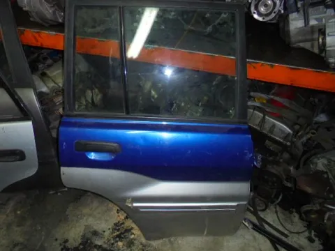 Πόρτα Πίσω Δεξιά για MITSUBISHI PAJERO CLASSIC (2002 - 2005) (V40) , (2005 - 2007) (V70) Πόρτα Πίσω Δεξιά για MITSUBISHI PAJERO CLASSIC (2002 - 2005) (V40) , (2005 - 2007) (V70)