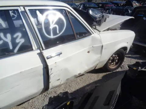 Τροπέτο Αμάξι κομπλέ Με Μηχανή , Σασμάν Και Ζαντολάστιχα 175/70/13 για FORD ESCORT (1975 - 1980) ΜΚ2 Sedan 4dr 1100 (G1) Petrol 45 *Δ* - 