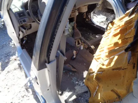 Τροπέτο Πίσω Με Άξονα Με Θόλουs Και Σασί για TOYOTA COROLLA (1997 - 1999) (A111) Sedan - 4dr *Δ* -  Τροπέτο Πίσω Με Άξονα Με Θόλουs Και Σασί για TOYOTA COROLLA (1997 - 1999) (A111) Sedan - 4dr *Δ* -