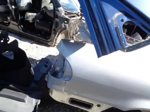 Τροπέτο Πίσω Με Άξονα Με Θόλουs Και Σασί για TOYOTA COROLLA (1997 - 1999) (A111) Sedan - 4dr *Δ* -  Τροπέτο Πίσω Με Άξονα Με Θόλουs Και Σασί για TOYOTA COROLLA (1997 - 1999) (A111) Sedan - 4dr *Δ* -