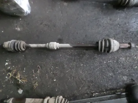 Ημιαξόνιο Εμπρός Δεξί για HYUNDAI ACCENT (1999 - 2002) (CG) (LC) Ημιαξόνιο Εμπρός Δεξί για HYUNDAI ACCENT (1999 - 2002) (CG) (LC)