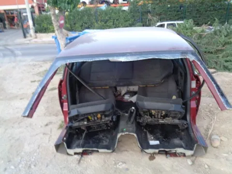 Τροπέτο Πίσω Με Άξονα για BMW 3 Series (1995 - 2000) (E36 F-L) (E36) Sedan - 4dr *Δ* -  Τροπέτο Πίσω Με Άξονα για BMW 3 Series (1995 - 2000) (E36 F-L) (E36) Sedan - 4dr *Δ* -