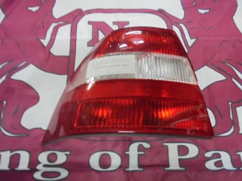 Φανάρι Πίσω Αριστερό για OPEL VECTRA (1996 - 1998) B Hatchback - 5dr , Sedan - 4dr Ιμιτασιόν Φανάρι Πίσω Αριστερό για OPEL VECTRA (1996 - 1998) B Hatchback - 5dr , Sedan - 4dr Ιμιτασιόν