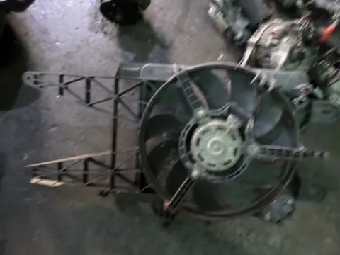 Βεντιλατέρ Ψυγείου Κινητήρα (Νερού) για FIAT PUNTO (1999 - 2003) (188) *Γ* Βεντιλατέρ Ψυγείου Κινητήρα (Νερού) για FIAT PUNTO (1999 - 2003) (188) *Γ*