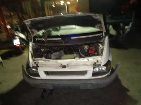 Τροπέτο Εμπρός Δεν Έχει Μηχανή Και Σασμάν για FORD TRANSIT (2000 - 2006) (FA_ _)  2000cc DIESEL *ΔΒ* - 