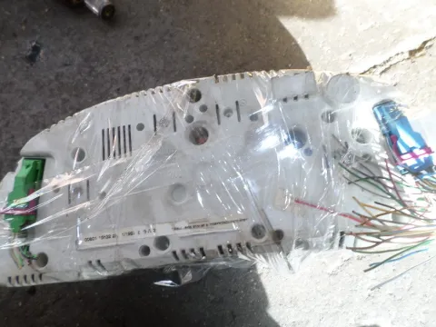 Εγκέφαλος Imobilizer Με Κωδικό 3B0907557 για VW PASSAT (1997 - 2000) (3B2) ΤΕΛΑΡΟ ΔΙΑΦΟΡΟΙ *15* -  Εγκέφαλος Imobilizer Με Κωδικό 3B0907557 για VW PASSAT (1997 - 2000) (3B2) ΤΕΛΑΡΟ ΔΙΑΦΟΡΟΙ *15* -