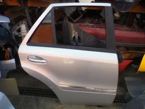 Πόρτα Πίσω Δεξιά για MERCEDES M-CLASS (2005 - 2008) (W164) , (2009 - 2011) (W164) Πόρτα Πίσω Δεξιά για MERCEDES M-CLASS (2005 - 2008) (W164) , (2009 - 2011) (W164)