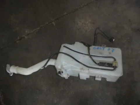 Δοχείο Υαλοκαθαριστήρων Με Μοτέρ για MITSUBISHI COLT (2005 - 2008 ) (CZ) Δοχείο Υαλοκαθαριστήρων Με Μοτέρ για MITSUBISHI COLT (2005 - 2008 ) (CZ)