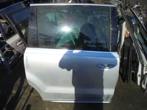 Πόρτα Πίσω Δεξιά για VW SHARAN (2011 - ) (7N) Πόρτα Πίσω Δεξιά για VW SHARAN (2011 - ) (7N)