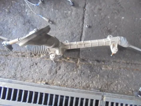 Κρεμαγιέρα Μηχανική για TOYOTA AVENSIS (2003 - 2006) (T250) Κρεμαγιέρα Μηχανική για TOYOTA AVENSIS (2003 - 2006) (T250)