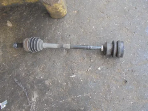 Ημιαξόνιο Εμπρός Αριστερό Με ABS για HYUNDAI i30 (2007 - 2012) Ημιαξόνιο Εμπρός Αριστερό Με ABS για HYUNDAI i30 (2007 - 2012)