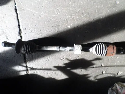 Ημιαξόνιο Εμπρός Δεξί για SUZUKI SX4 (2007 - 2009) (RW) Ημιαξόνιο Εμπρός Δεξί για SUZUKI SX4 (2007 - 2009) (RW)