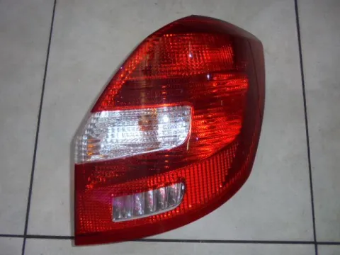 Φανάρι Πίσω Δεξί για SKODA FABIA (2007 - 2011) Hatchback - 5dr , (2011 - 2014) ( ) Φανάρι Πίσω Δεξί για SKODA FABIA (2007 - 2011) Hatchback - 5dr , (2011 - 2014) ( )
