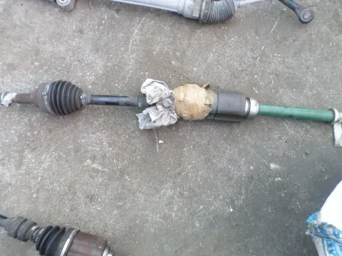 Ημιαξόνιο Εμπρός Δεξί για NISSAN QASHQAI (2007 - 2010) (J10) (JJ10) , (2010 - 2014) Ημιαξόνιο Εμπρός Δεξί για NISSAN QASHQAI (2007 - 2010) (J10) (JJ10) , (2010 - 2014)