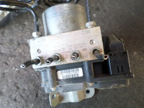 Μονάδα ABS (0265232175) για MITSUBISHI COLT (2005 - 2008 ) (CZ) Μονάδα ABS (0265232175) για MITSUBISHI COLT (2005 - 2008 ) (CZ)