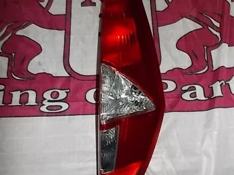 Φανάρι Πίσω Δεξί για FIAT PUNTO (2003 - 2008) (188) Hatchback - 3dr Φανάρι Πίσω Δεξί για FIAT PUNTO (2003 - 2008) (188) Hatchback - 3dr