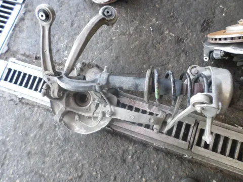 Άκρο Πλήρες Εμπρός Δεξί Με ABS για AUDI A5 (2007 - 2011) (8T) Άκρο Πλήρες Εμπρός Δεξί Με ABS για AUDI A5 (2007 - 2011) (8T)