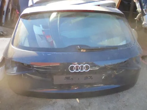 Πορτ-Μπαγκάζ για AUDI Q5 (2008 - 2013) (8R) Πορτ-Μπαγκάζ για AUDI Q5 (2008 - 2013) (8R)