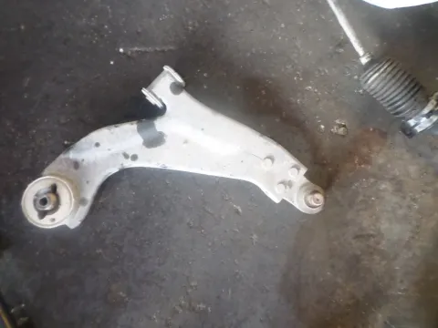 Ψαλίδι Εμπρός Δεξί για FORD MONDEO (2000 - 2003) Mk3a 1800 (CHBA)(CHBB) Petrol 125 16V Ψαλίδι Εμπρός Δεξί για FORD MONDEO (2000 - 2003) Mk3a 1800 (CHBA)(CHBB) Petrol 125 16V
