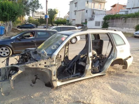 Τροπέτο Πίσω Χωρίς Άξονα Με Θόλουs Και Σασί για TOYOTA RAV-4 (2000 - 2004) (XA20) SUV- ΕΚΤΟΣ ΔΡΟΜΟΥ- 5dr , (2004 - 2005) (XA20)  *Δ* -  Τροπέτο Πίσω Χωρίς Άξονα Με Θόλουs Και Σασί για TOYOTA RAV-4 (2000 - 2004) (XA20) SUV- ΕΚΤΟΣ ΔΡΟΜΟΥ- 5dr , (2004 - 2005) (XA20)  *Δ* -