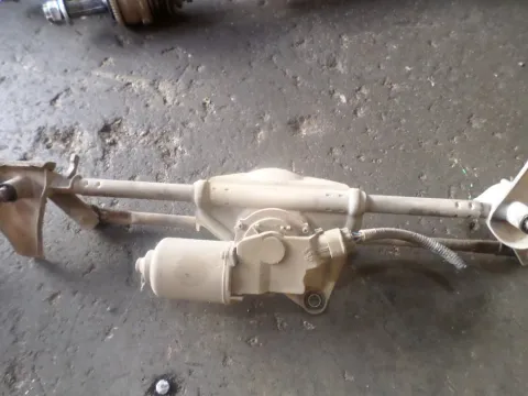 Μοτέρ Κίνησης Εμπρός Υαλοκαθαριστήρων για TOYOTA RAV-4 (2000 - 2004) (XA20) ΠΑΛΕΤΑ 5 *297486* Μοτέρ Κίνησης Εμπρός Υαλοκαθαριστήρων για TOYOTA RAV-4 (2000 - 2004) (XA20) ΠΑΛΕΤΑ 5 *297486*