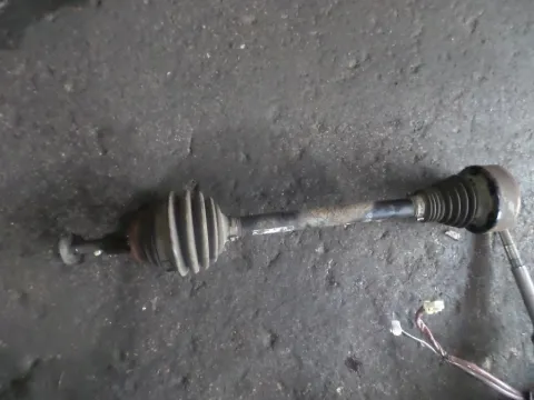 Ημιαξόνιο Εμπρός Αριστερό για VW GOLF (2004 - 2008) Mk5 (1K1) 1600 (BAG) (BLF) (BLP) Petrol 115 FSI Ημιαξόνιο Εμπρός Αριστερό για VW GOLF (2004 - 2008) Mk5 (1K1) 1600 (BAG) (BLF) (BLP) Petrol 115 FSI