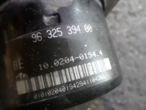 Μονάδα ABS 9632539480 για PEUGEOT 206 (1998 - 2002) (2A) (2C) (T3E) 1600 9HY (DV6TED4) Diesel 109 HDi -  Μονάδα ABS 9632539480 για PEUGEOT 206 (1998 - 2002) (2A) (2C) (T3E) 1600 9HY (DV6TED4) Diesel 109 HDi -