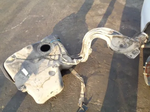 Δεξαμενή Καυσίμου (Ρεζερβουάρ) για SEAT LEON (2005 - 2009) (1P) *Δ* *128111* Δεξαμενή Καυσίμου (Ρεζερβουάρ) για SEAT LEON (2005 - 2009) (1P) *Δ* *128111*
