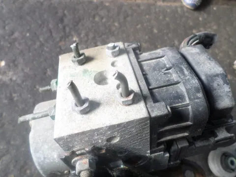 Μονάδα ABS (0265216805) για NISSAN MICRA (2000 - 2003) (K11) Μονάδα ABS (0265216805) για NISSAN MICRA (2000 - 2003) (K11)