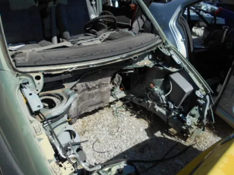 Τροπέτο Πίσω Με Άξονα Με Θόλουs Και Σασί για RENAULT SCENIC (1999 - 2003) RX4 4x4 MPV - ΠΟΛΥΜΟΡΦΙΚΑ - 5dr *Δ* Τροπέτο Πίσω Με Άξονα Με Θόλουs Και Σασί για RENAULT SCENIC (1999 - 2003) RX4 4x4 MPV - ΠΟΛΥΜΟΡΦΙΚΑ - 5dr *Δ*