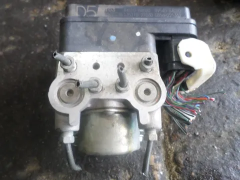 Μονάδα ABS 45510b4020 για DAIHATSU TERIOS (2006 - 2009) (J200) Μονάδα ABS 45510b4020 για DAIHATSU TERIOS (2006 - 2009) (J200)