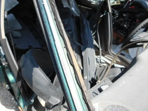 Τροπέτο Αμάξι κομπλέ Δεν Έχει Μηχανή Και Σασμάν , Έχει Ζαντολάστιχα 185/60/14 **** για VW POLO (1994 - 1999) (6N1) Ηatchback - 5dr *ΔΒ* -  Τροπέτο Αμάξι κομπλέ Δεν Έχει Μηχανή Και Σασμάν , Έχει Ζαντολάστιχα 185/60/14 **** για VW POLO (1994 - 1999) (6N1) Ηatchback - 5dr *ΔΒ* -