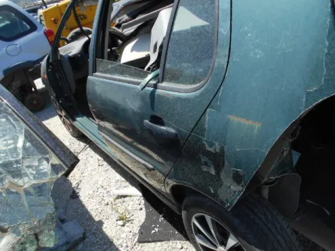 Τροπέτο Αμάξι κομπλέ Δεν Έχει Μηχανή Και Σασμάν , Έχει Ζαντολάστιχα 185/60/14 **** για VW POLO (1994 - 1999) (6N1) Ηatchback - 5dr *ΔΒ* -  Τροπέτο Αμάξι κομπλέ Δεν Έχει Μηχανή Και Σασμάν , Έχει Ζαντολάστιχα 185/60/14 **** για VW POLO (1994 - 1999) (6N1) Ηatchback - 5dr *ΔΒ* -