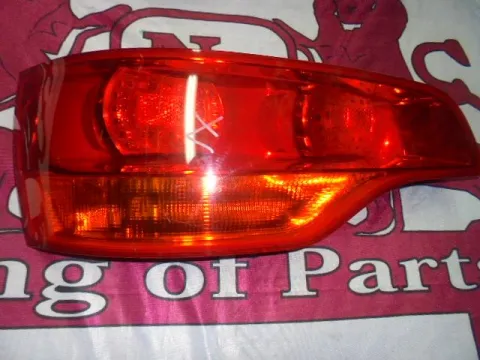 Φανάρι Πίσω Αριστερό για AUDI Q7 (2006 - 2009) (4L) Φανάρι Πίσω Αριστερό για AUDI Q7 (2006 - 2009) (4L)