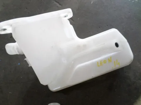 Δοχείο Υαλοκαθαριστήρων Χωρίs Μοτέρ για SEAT LEON (2013 - ) Δοχείο Υαλοκαθαριστήρων Χωρίs Μοτέρ για SEAT LEON (2013 - )