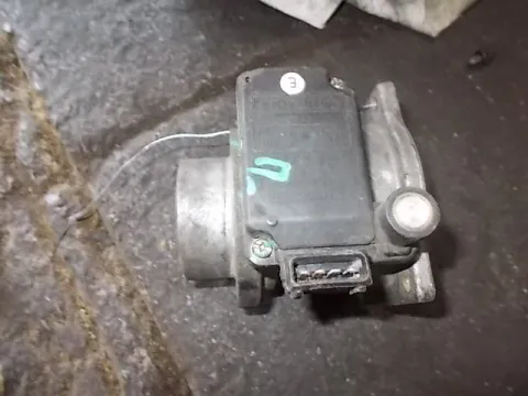 Μετρητής Μάζας Αέρος (MAF - LUFT - AIR FLOW) 2268061A00 για NISSAN SUNNY (1987 - 1989) (N13) 1600 (CA16D) petrol 110 GTI 16V Μετρητής Μάζας Αέρος (MAF - LUFT - AIR FLOW) 2268061A00 για NISSAN SUNNY (1987 - 1989) (N13) 1600 (CA16D) petrol 110 GTI 16V