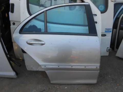 Πόρτα Πίσω Δεξιά για MERCEDES C - CLASS (2004 - 2007) (W203) Πόρτα Πίσω Δεξιά για MERCEDES C - CLASS (2004 - 2007) (W203)