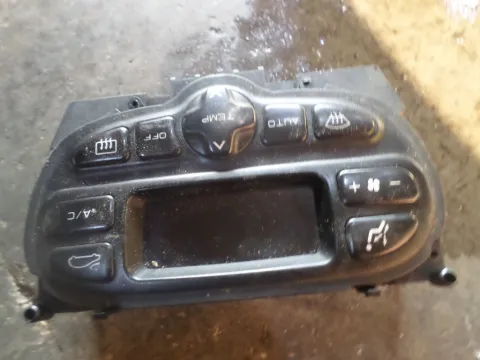 Χειριστήρια Καλοριφέρ (96430550XT) για PEUGEOT 307 (2001 - 2005) (3A) (3C) Χειριστήρια Καλοριφέρ (96430550XT) για PEUGEOT 307 (2001 - 2005) (3A) (3C)