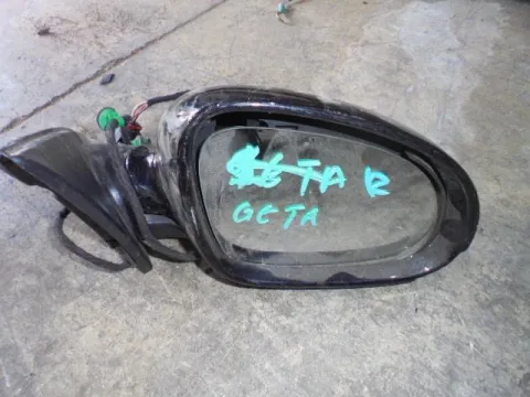 Κρύσταλλο Καθρέπτη Δεξιό Με Καπάκι για VW JETTA (2005 - 2011) (1K2) Κρύσταλλο Καθρέπτη Δεξιό Με Καπάκι για VW JETTA (2005 - 2011) (1K2)
