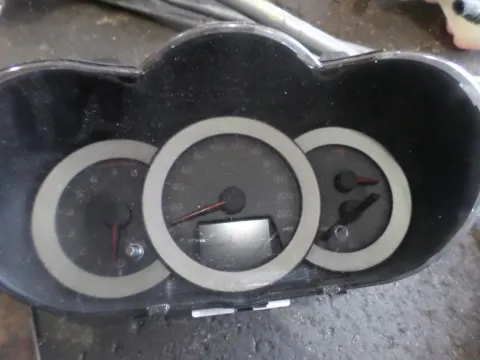 Κοντέρ για TOYOTA RAV-4 (2006 - 2009) (XA30) Κοντέρ για TOYOTA RAV-4 (2006 - 2009) (XA30)