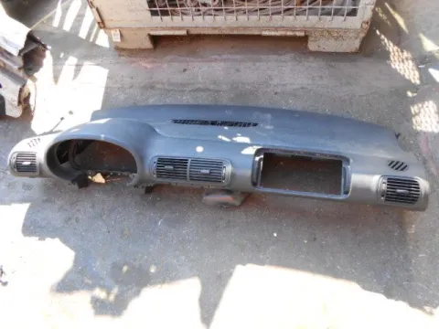Ταμπλό για SEAT LEON (1999 - 2005) (1MZ) Ταμπλό για SEAT LEON (1999 - 2005) (1MZ)